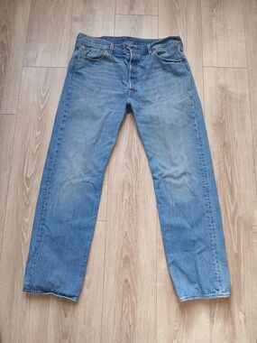Levi's 501 Men's Straight Light Blue Jeans